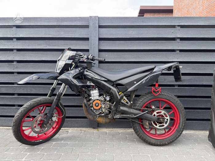 Derbi Senda 49cc, scooters / mopeds