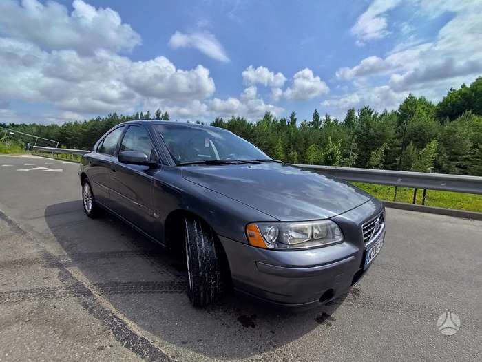 Volvo S60, 2.0 l., Седан