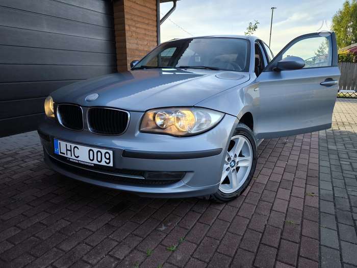 BMW 116, 1.6 l., hatchback