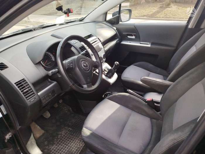 Mazda 5, 2.0 l., Минивэн