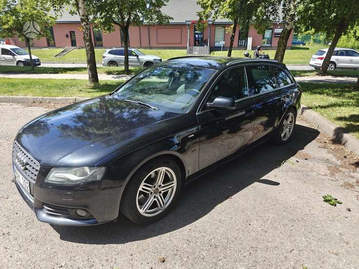 Audi A4, 2.0 l., Универсал