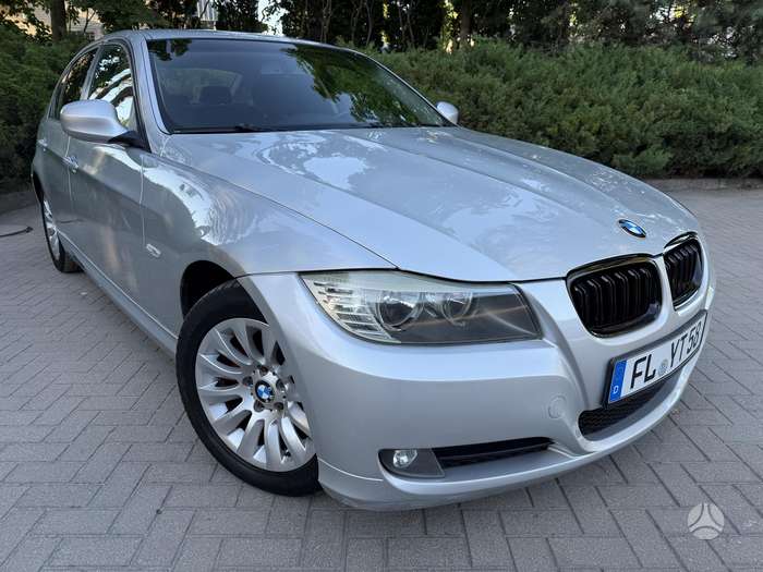 BMW 320, 2.0 l., Седан