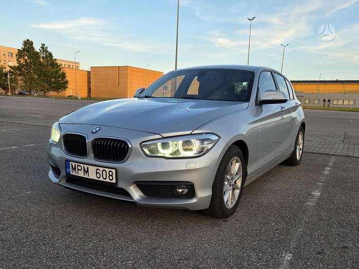 BMW 118, 1.5 l., hatchback