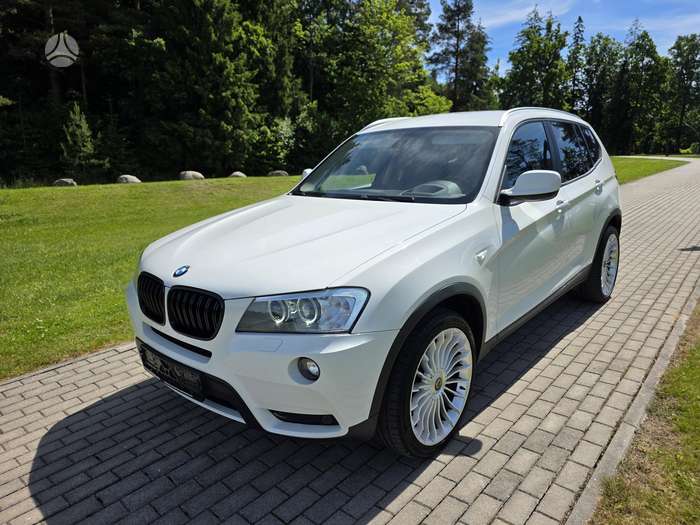 BMW X3, 3.0 l., off-road / crossover