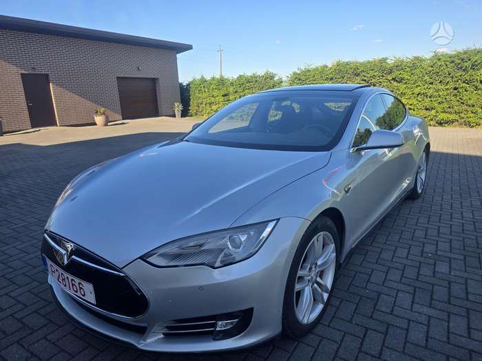 Tesla Model S, 85 kWh, hatchback