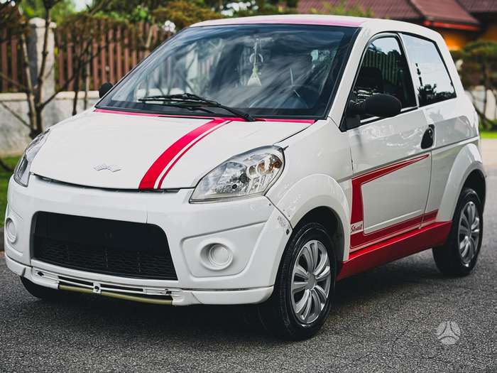 Ligier JS50, 0.4 l., Хэтчбек