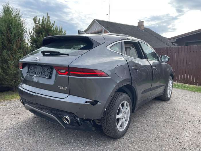 Jaguar E-Pace, 2.0 l., Внедорожник / Кроссовер