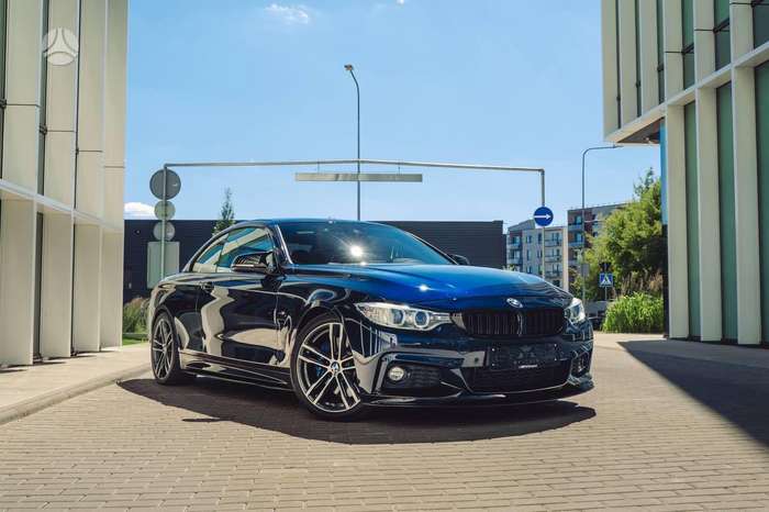 BMW 440, 3.0 l., convertible