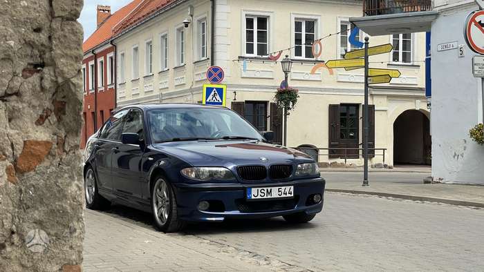 BMW 330, 3.0 l., Седан