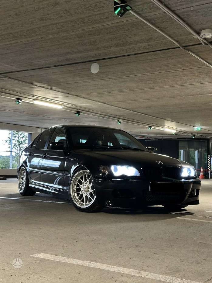 BMW 330, 3.0 l., Седан
