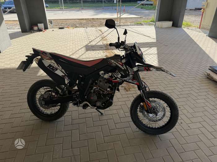 Aprilia SX 125cc, supermoto