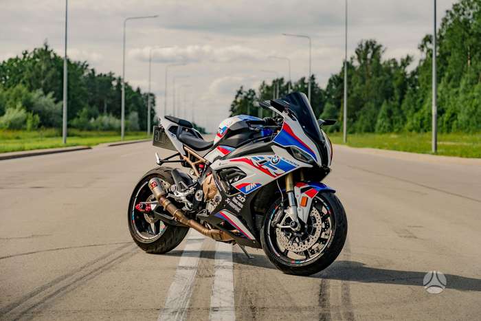 BMW S 1000 RR 1000cc, superbikes