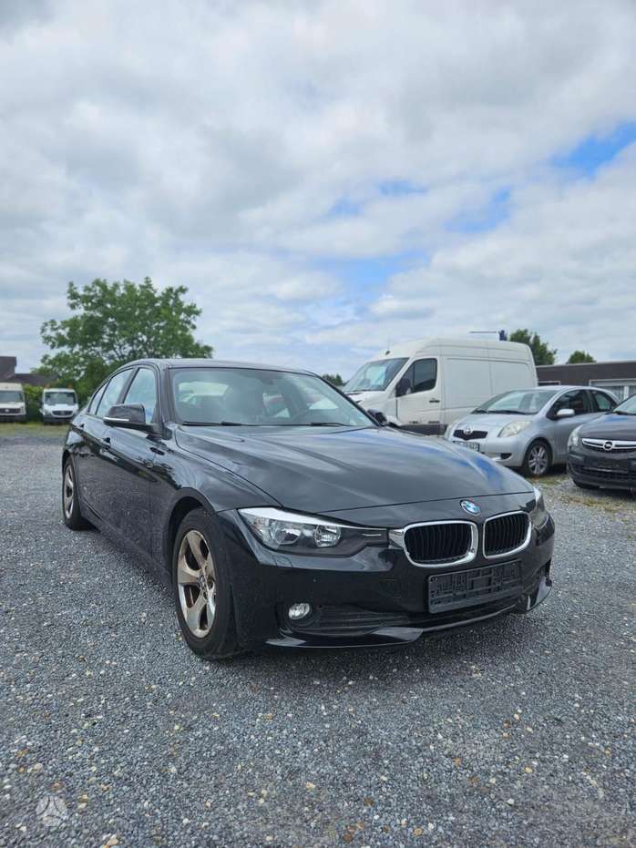 BMW 320, 2.0 l., Седан