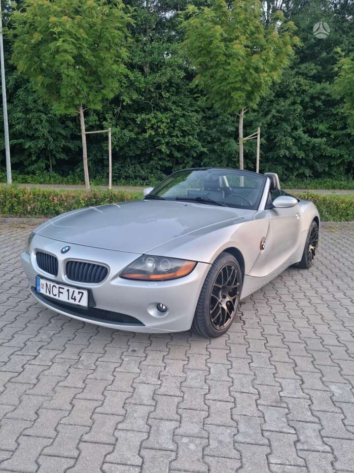 BMW Z4, 2.5 l., convertible