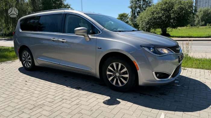 Chrysler Pacifica, 3.6 l., Универсал