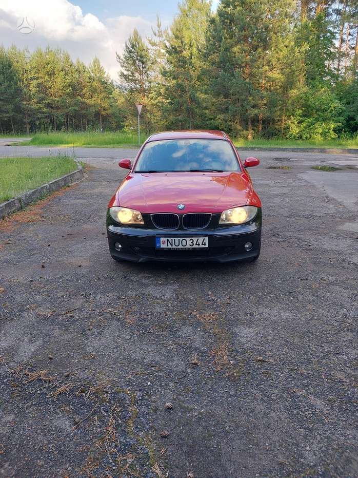 BMW 118, 2.0 l., Хэтчбек