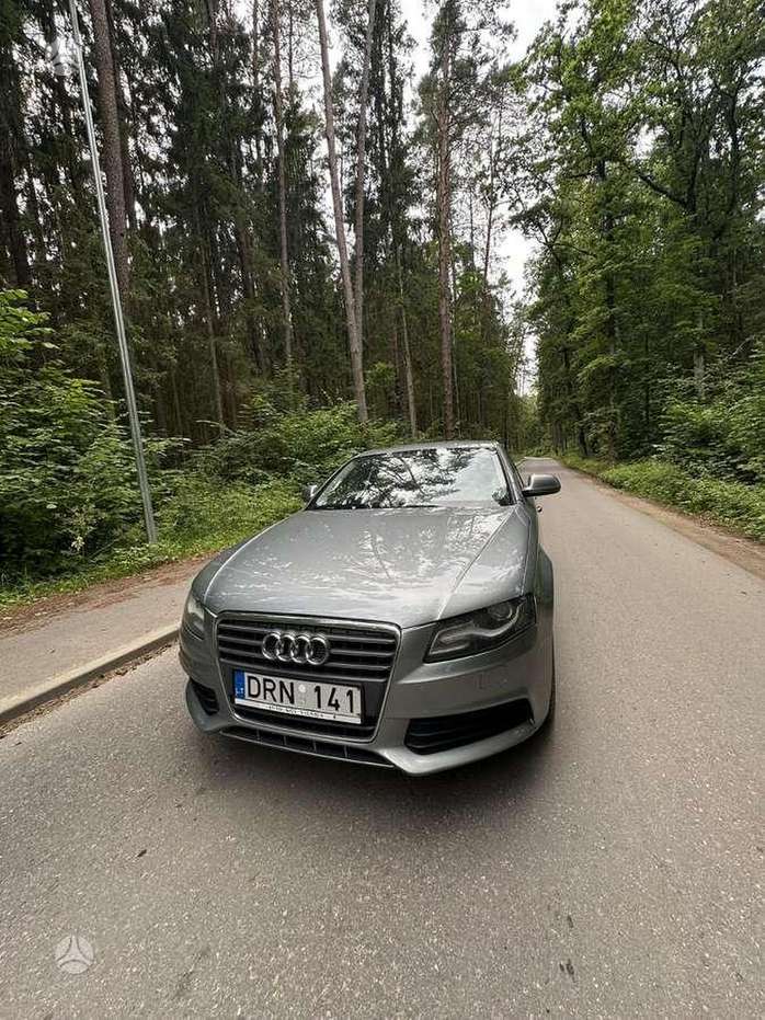 Audi A4, 1.8 l., Седан
