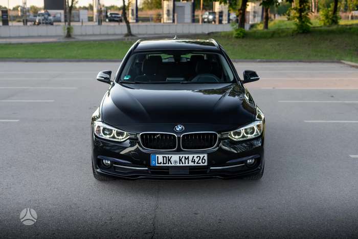 BMW 320, 2.0 l., wagon