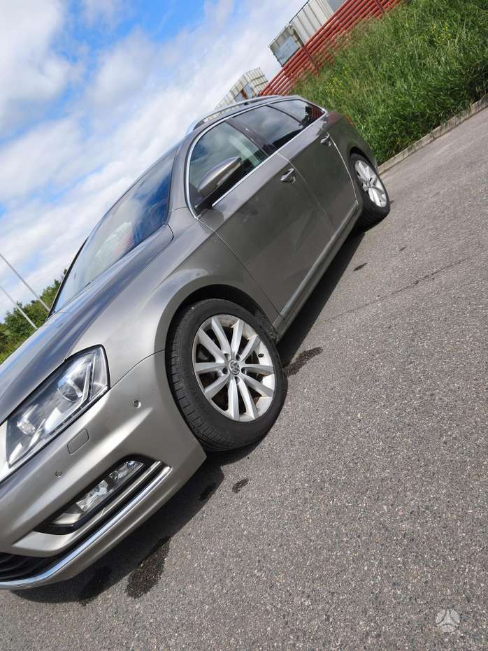 Volkswagen Passat, 2.0 l., Универсал