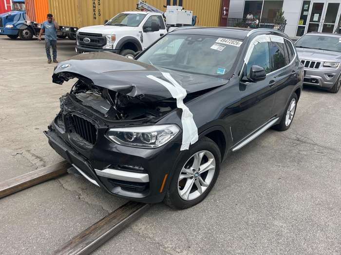 BMW X3, 2.0 l., off-road / crossover