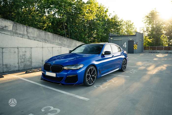 BMW M550, 4.4 l., Седан