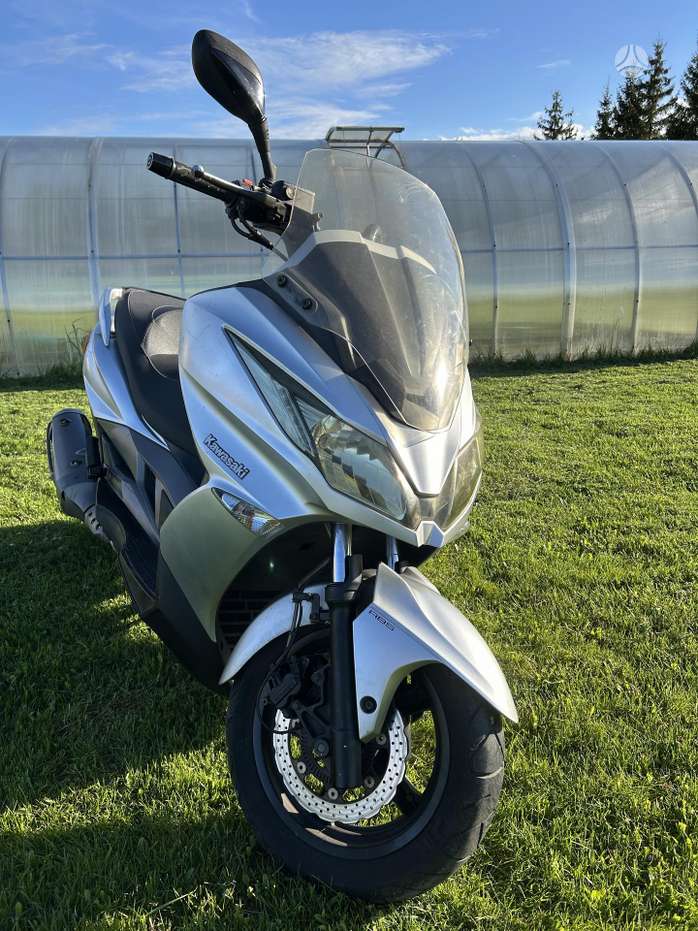 Kawasaki J 299cc, scooters / mopeds