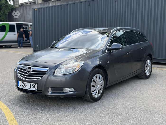 Opel Insignia, 2.0 l., Универсал