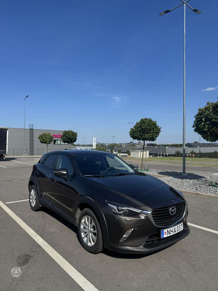 Mazda CX-3, 2.0 l., off-road / crossover
