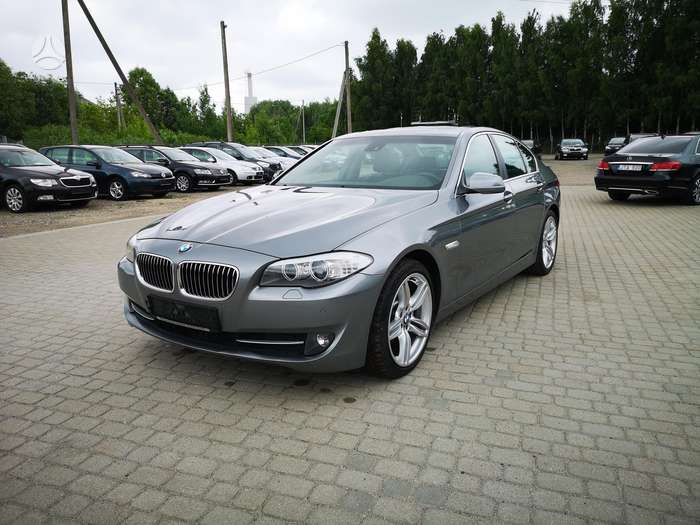BMW 520, 2.0 l., Седан