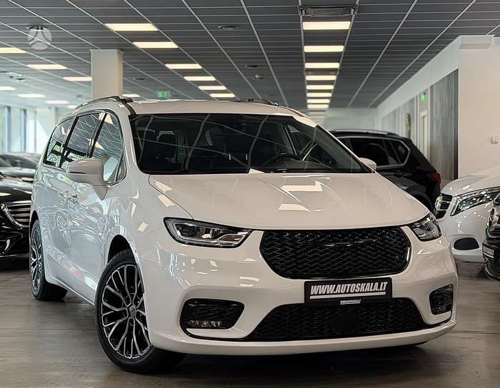 Chrysler Pacifica, 3.6 l., Минивэн