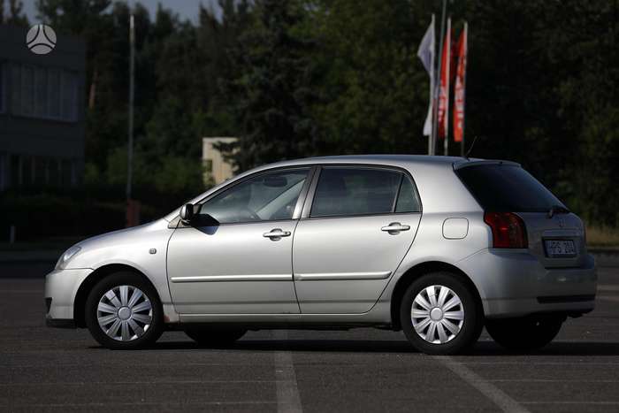 Toyota Corolla, 2.0 l., hatchback