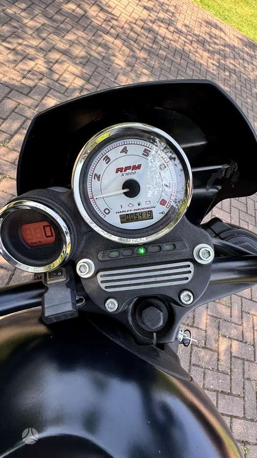 Harley-Davidson XR 1200cc, street / classic