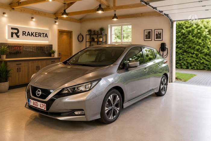 Nissan Leaf, 40 kWh, hatchback