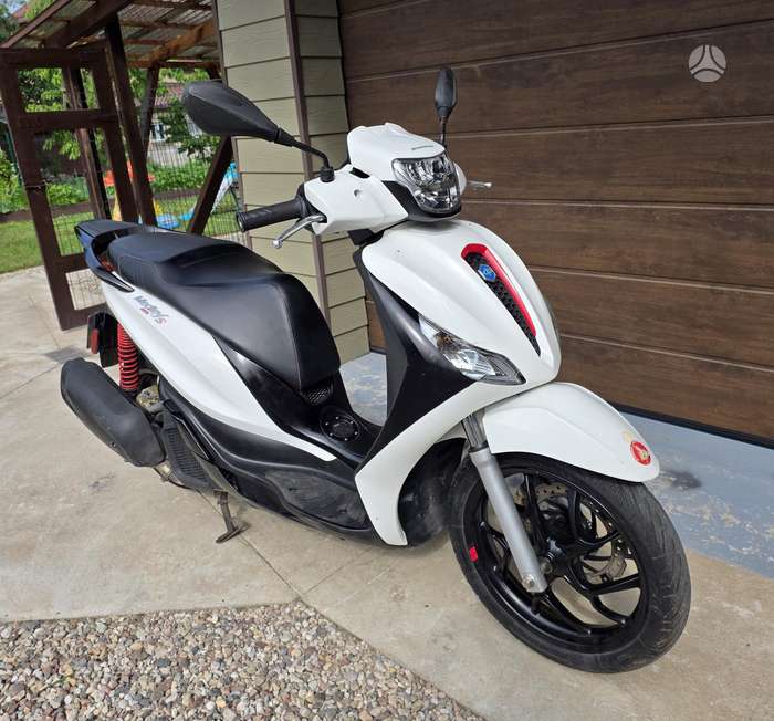 Piaggio Medley 125cc, мотороллеры / мопеды