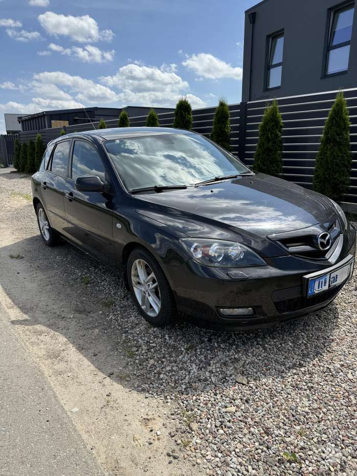 Mazda 3, 1.6 l., Хэтчбек
