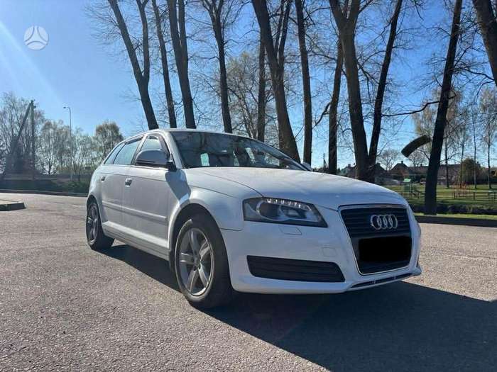 Audi A3, 1.6 l., Хэтчбек