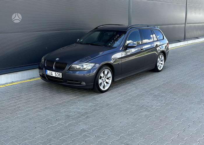 BMW 330, 3.0 l., wagon