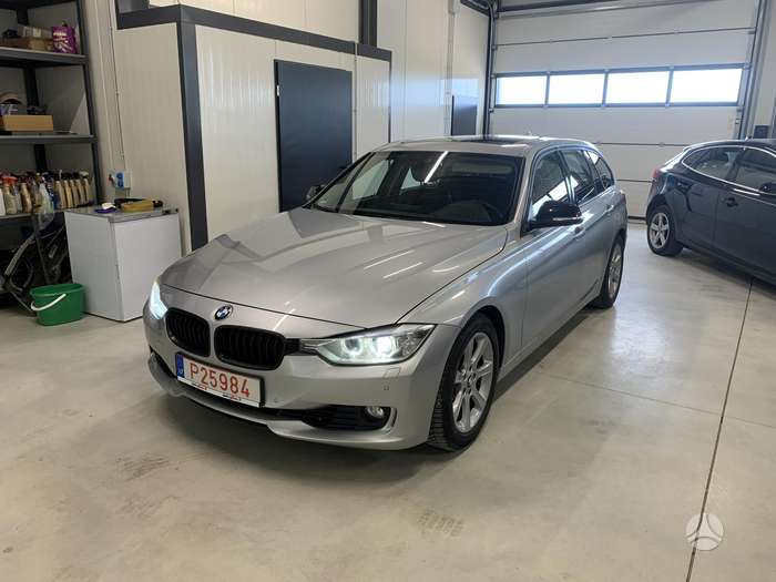 BMW 320, 2.0 l., wagon
