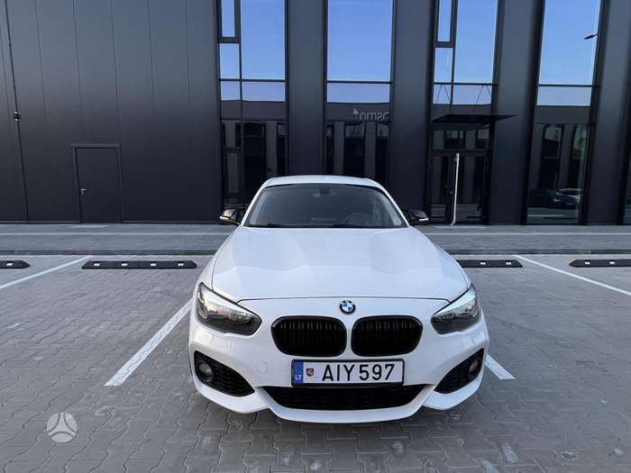 BMW 116, 1.5 l., hatchback