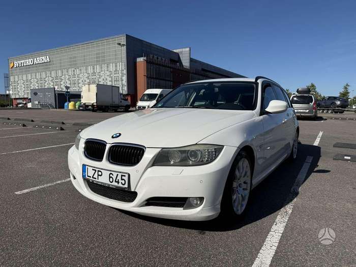 BMW 320, 2.0 l., universalas