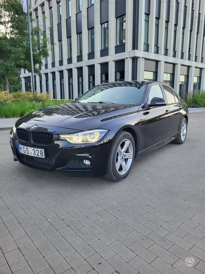 BMW 328, 2.0 l., Седан