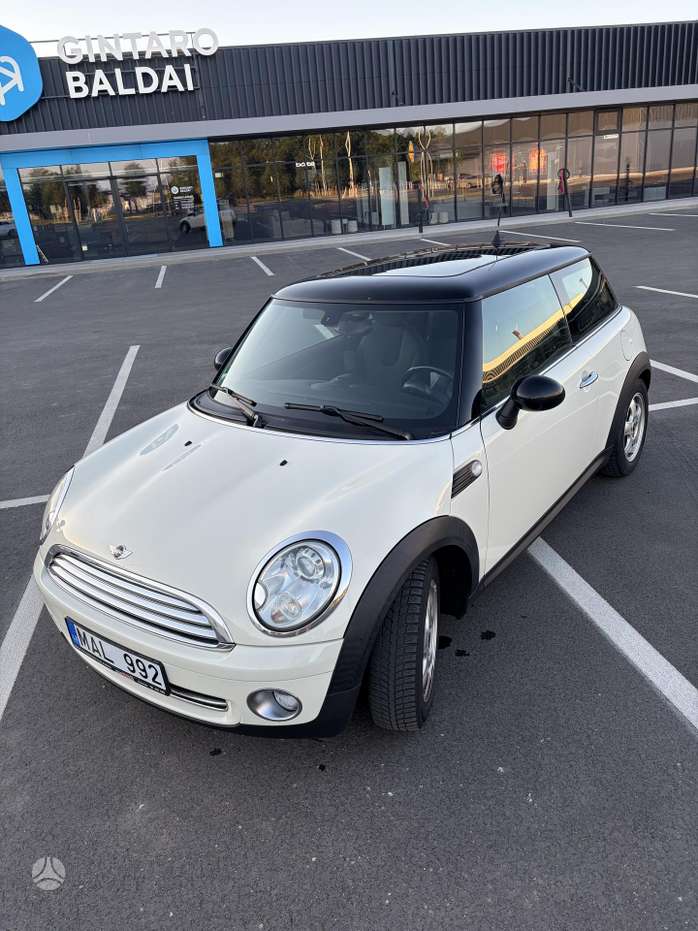 Mini Cooper, 1.6 l., Хэтчбек