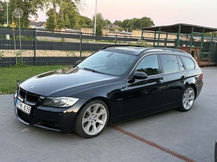 BMW 330, 3.0 l., wagon