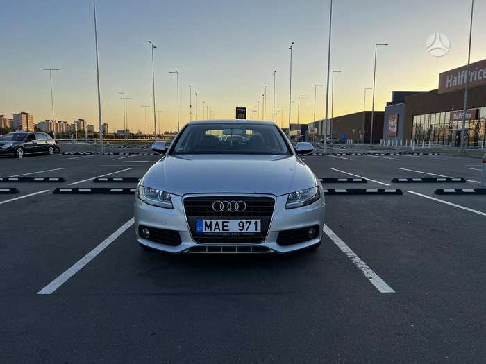 Audi A4, 2.7 l., Седан