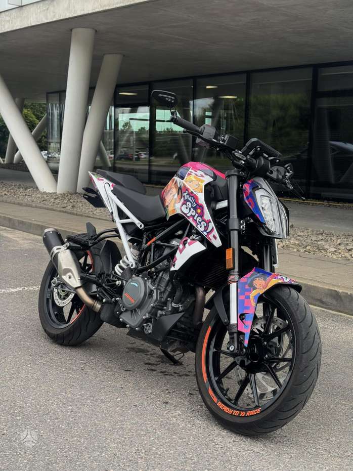 KTM Duke 373cc, street / classic