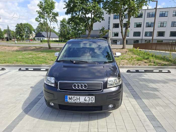 Audi A2, 1.4 l., Минивэн