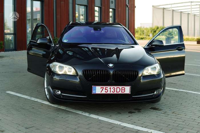 BMW 525, 3.0 l., Универсал