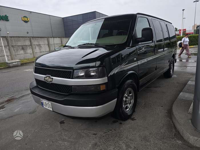 Chevrolet Express, 5.3 l., Минивэн