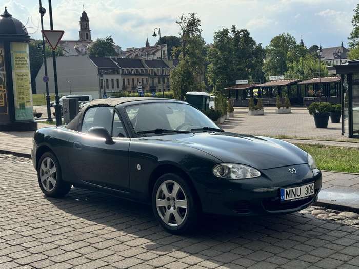 Mazda MX-5, 1.6 l., Кабриолет