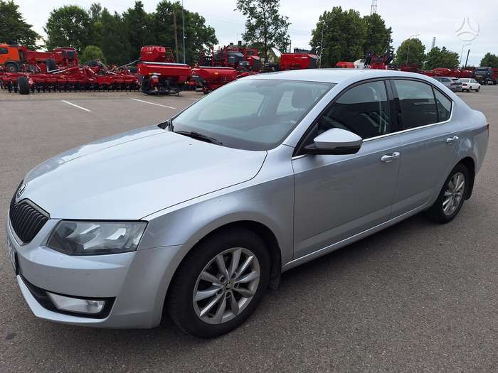 Skoda Octavia, 1.6 l., hatchback